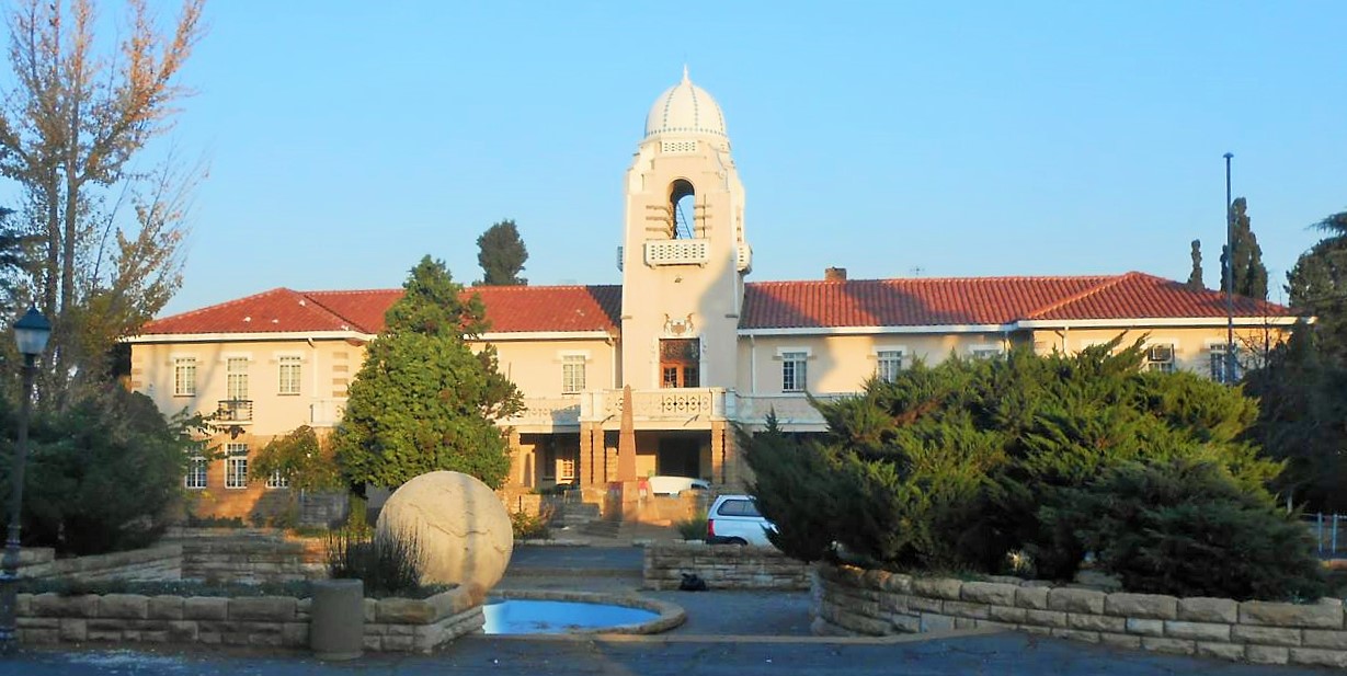 Heidelberg Town Hall Heritage Portal 2015.jpg The Heritage Portal